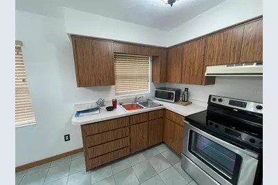 2815 N Leavitt Avenue, Orange City, FL 32763 - Photo 12