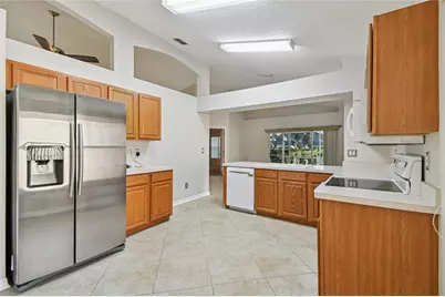 3827 Eversholt Street, Clermont, FL 34711 - Photo 8