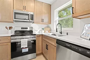 1201 Bear Lake Rd, Apopka, FL 32703 - Photo 10