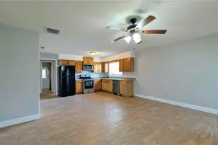 2273 Menomonee Ct, Orlando, FL 32818 - Photo 2