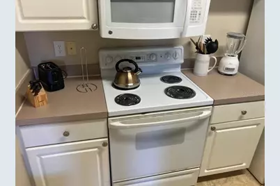 5512 Metrowest Boulevard #304, Orlando, FL 32811 - Photo 6