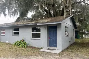 402 Terry St, Wildwood, FL 34785 - Photo 8