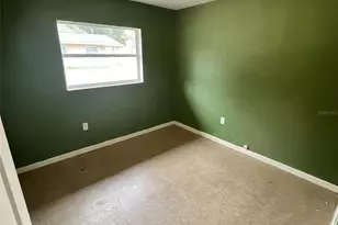 402 Terry St, Wildwood, FL 34785 - Photo 12