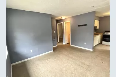 402 Terry Street, Wildwood, FL 34785 - Photo 2