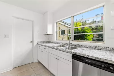 1039 Thornton Avenue, Orlando, FL 32803 - Photo 8