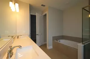 2711 Ravencliffe Ter, Oviedo, FL 32765 - Photo 14