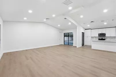 10619 Abingdon Chase, Orlando, FL 32817 - Photo 2