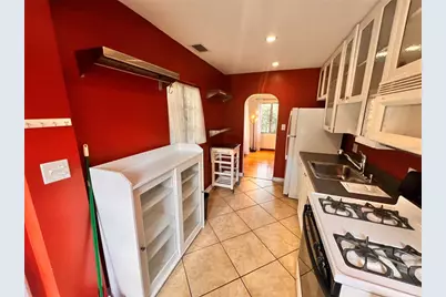 1904 E Marks Street, Orlando, FL 32803 - Photo 8