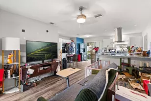 4638 Marbello Blvd, Orlando, FL 32811 - Photo 6