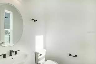 2050 Packing District Wy, Orlando, FL 32804 - Photo 14