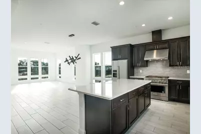 2050 Packing District Way, Orlando, FL 32804 - Photo 12