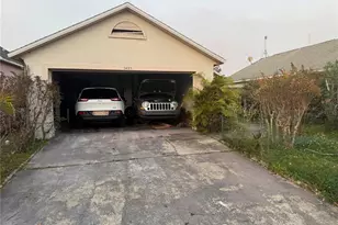 5425 Wood Crossing St, Orlando, FL 32811 - Photo 2