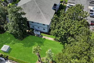 588 Fairways Ln, Ocala, FL 34472 - Photo 2