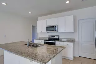 2501 Ribbon Fall Ave, Davenport, FL 33837 - Photo 10