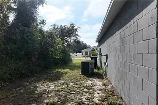 446 Arkansas Ct, Kissimmee, FL 34759 - Photo 18