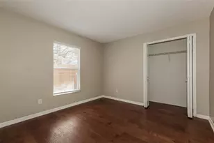 1301 E Curtis St, Tampa, FL 33603 - Photo 14