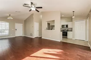 1301 E Curtis St, Tampa, FL 33603 - Photo 6