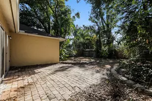 1301 E Curtis St, Tampa, FL 33603 - Photo 20