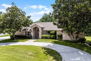 707 Heritage Dr NE, Winter Haven, FL 33881 - Photo 18