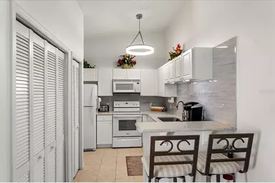 8842 Grand Palms Circle #B, Kissimmee, FL 34747 - Photo 6