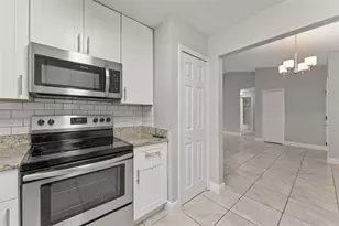 1058 Alpug Ave, Oviedo, FL 32765 - Photo 8