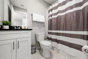 4402 Le Reve Ct, Kissimmee, FL 34746 - Photo 16