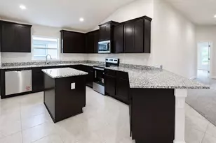 7520 Bent Tree Loop, Saint Cloud, FL 34773 - Photo 10