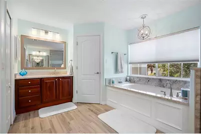 9915 Marsh Pointe Drive, Orlando, FL 32832 - Photo 30