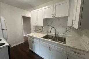 3539 Kingston St, Jacksonville, FL 32254 - Photo 6