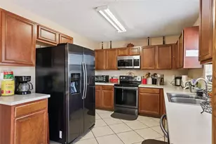 108 Walnut Crest Run, Sanford, FL 32771 - Photo 10