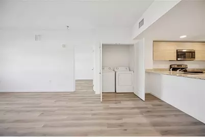 1230 Southstation #214, Orlando, FL 32809 - Photo 14