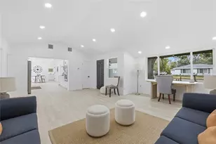 2815 W Bay Haven Dr, Tampa, FL 33611 - Photo 12