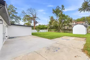 2815 W Bay Haven Dr, Tampa, FL 33611 - Photo 36