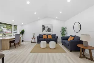 2815 W Bay Haven Dr, Tampa, FL 33611 - Photo 10