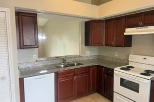 14557 Laguna Beach Cir, Orlando, FL 32824 - Photo 12