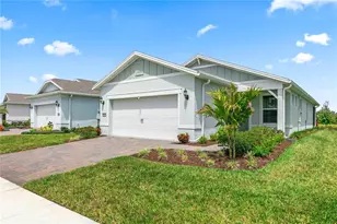 2445 Cliff Wy, Saint Cloud, FL 34771 - Photo 1