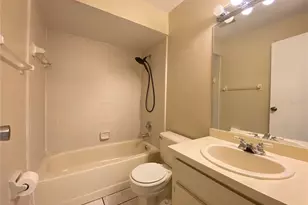 3042 Woolridge Dr, Orlando, FL 32837 - Photo 12