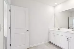 12597 Homeland Dr, Dade City, FL 33525 - Photo 14