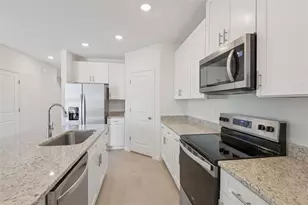 12589 Homeland Dr, Dade City, FL 33525 - Photo 14