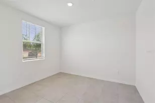 12589 Homeland Dr, Dade City, FL 33525 - Photo 16
