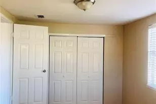 76 Judith Ln, Orlando, FL 32811 - Photo 4