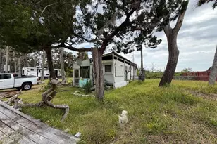 13562 W Brookview Ln, Crystal River, FL 34429 - Photo 4