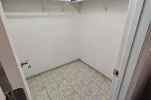 927 Grand Cayman Ct, Orlando, FL 32835 - Photo 12