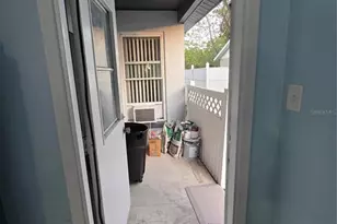 927 Grand Cayman Ct, Orlando, FL 32835 - Photo 16