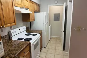 224 Afton Square, Altamonte Springs, FL 32714 - Photo 6