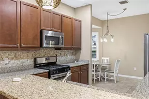 8683 Bridgeport Bay Cir, Mount Dora, FL 32757 - Photo 12