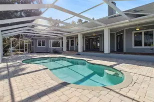 4636 W Knights Griffin Rd, Plant City, FL 33565 - Photo 4