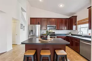 290 Clydesdale Cir, Sanford, FL 32773 - Photo 10