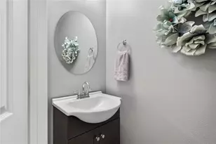 1777 Strathmore Cir, Mount Dora, FL 32757 - Photo 14