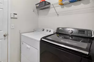 1777 Strathmore Cir, Mount Dora, FL 32757 - Photo 24